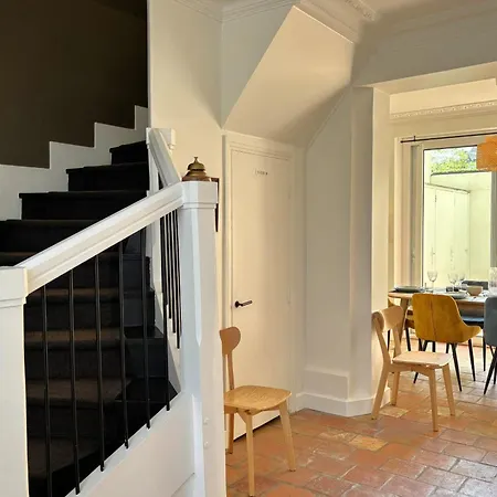 La Mirabeau Villa *