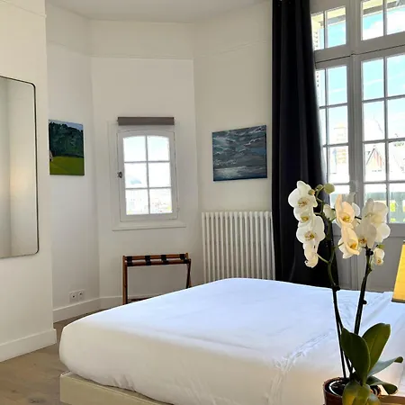 La Mirabeau * ドーヴィル