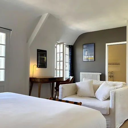 La Mirabeau Villa Deauville