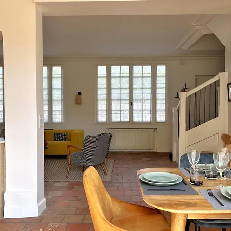 La Mirabeau * ドーヴィル