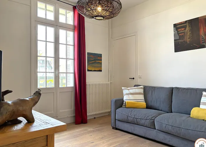 La Mirabeau * Ντοβίλ